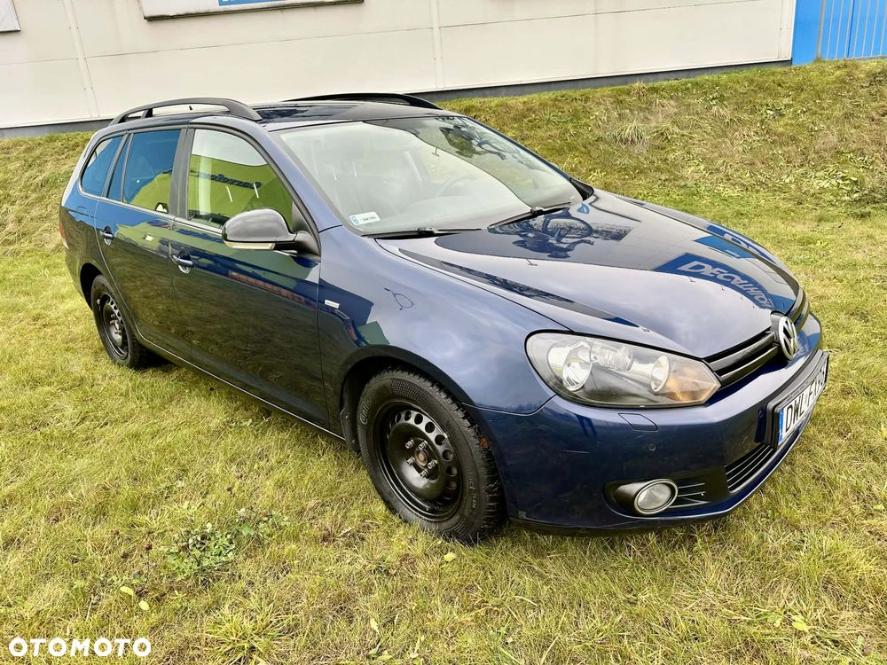 Volkswagen Golf 1.6 TDI Comfortline DSG - 2