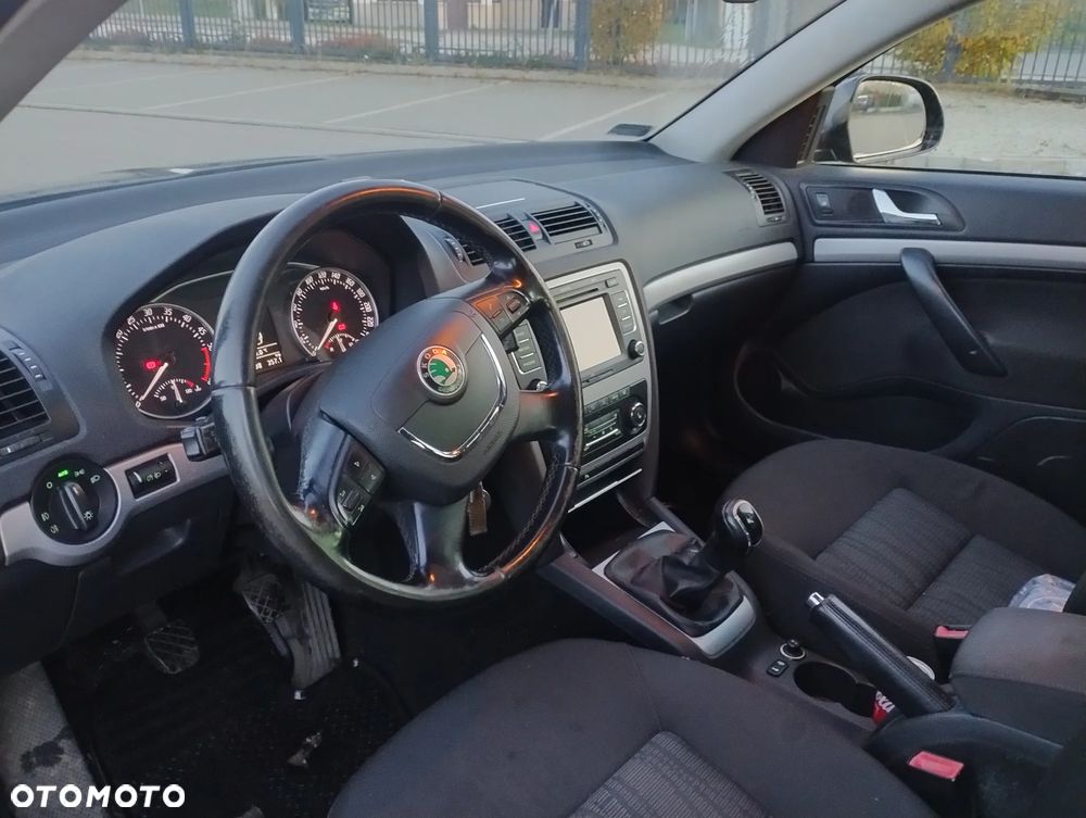 Skoda Octavia - 5