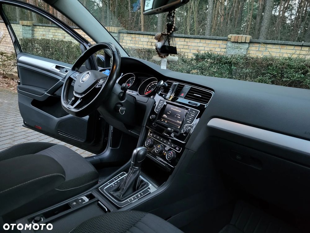 Volkswagen Golf 1.6 TDI BlueMotion Technology DSG Lounge - 11