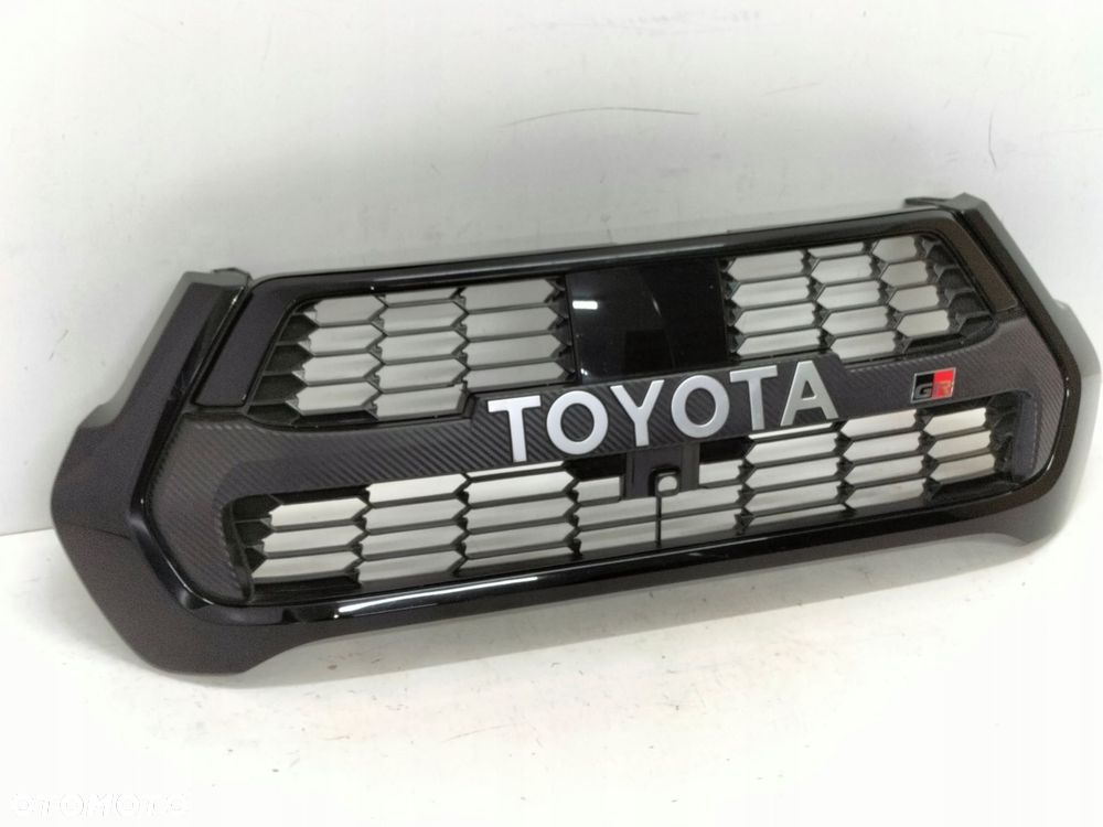 atrapa kratka grill toyota hilux viii lift 20- gr - 2
