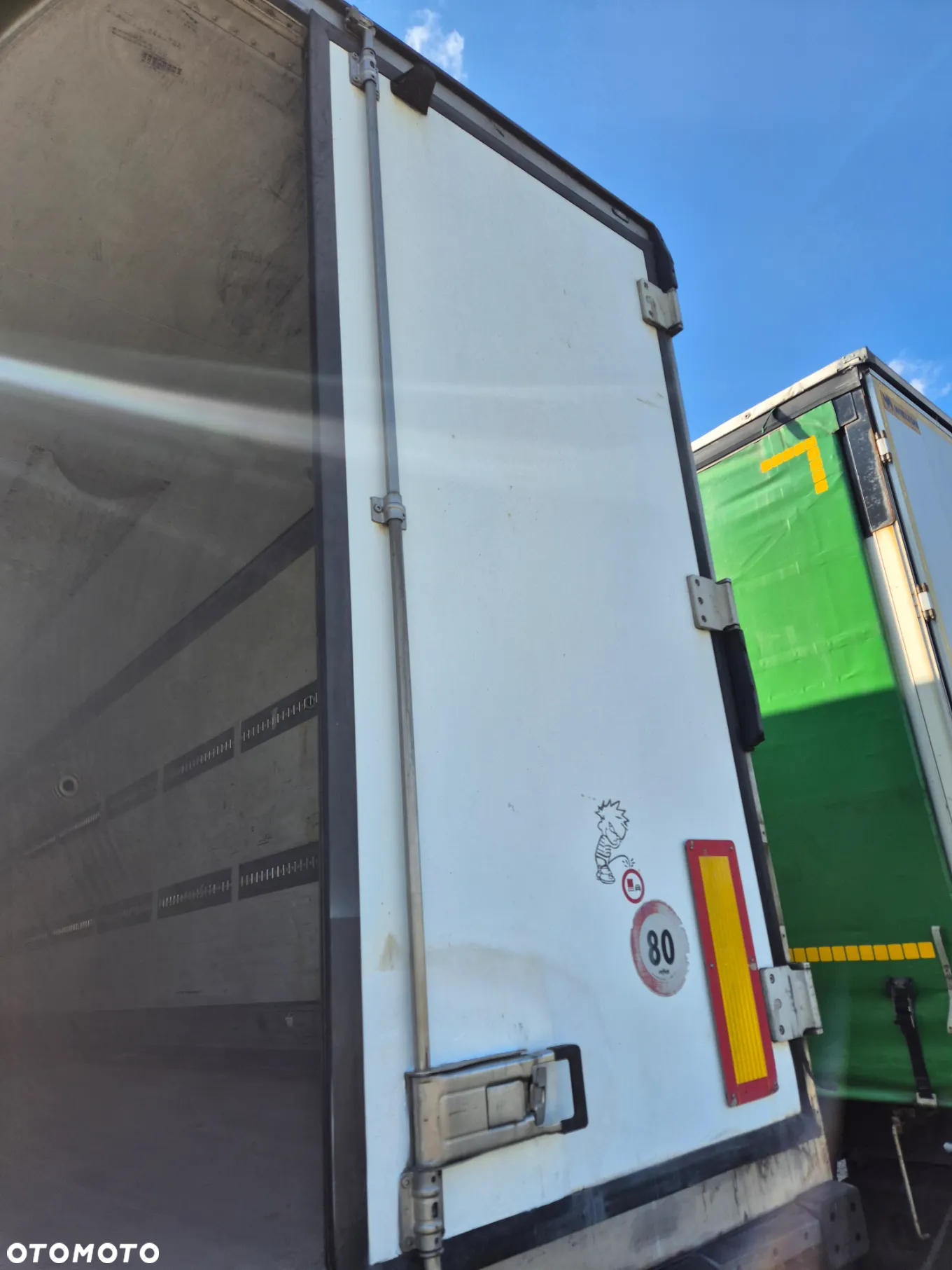Schmitz Cargobull SKO 24 - 8