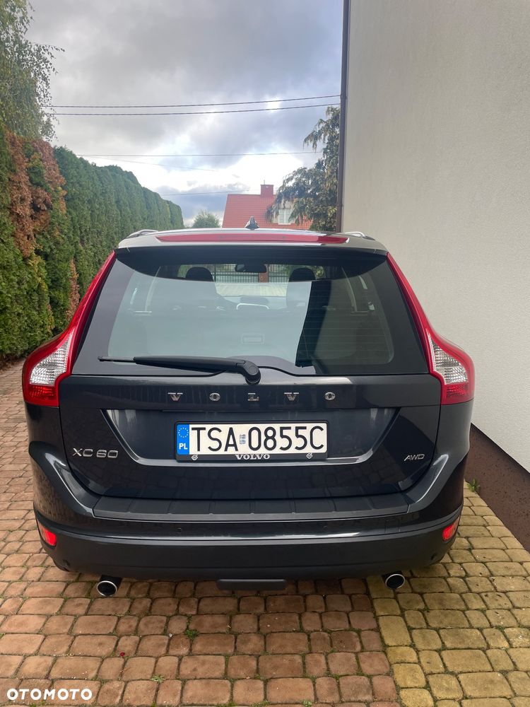 Volvo XC 60 2.4D AWD Summum - 8