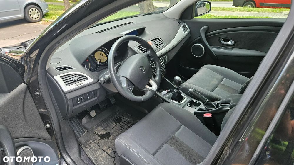 Renault Megane 1.5 dCi Privilege - 14