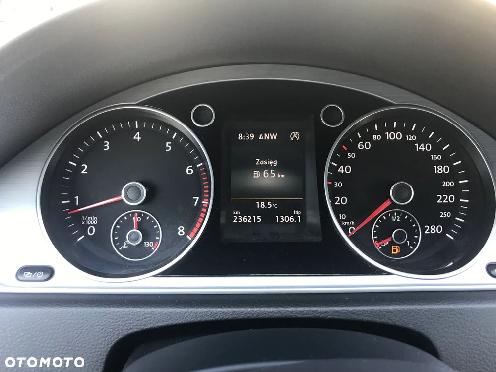 Volkswagen CC 1.4 TSI BMT DSG - 8