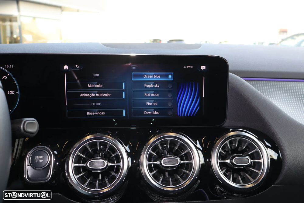 Mercedes-Benz EQA 250+ - 19