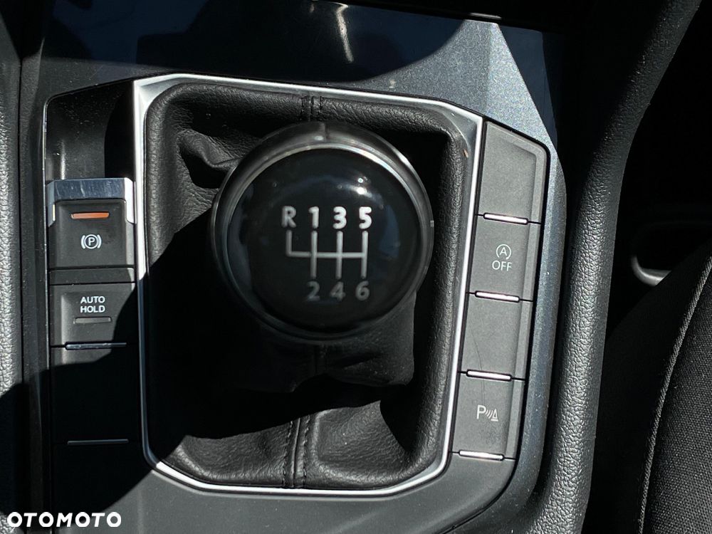 Volkswagen Tiguan 1.5 TSI OPF Life - 27