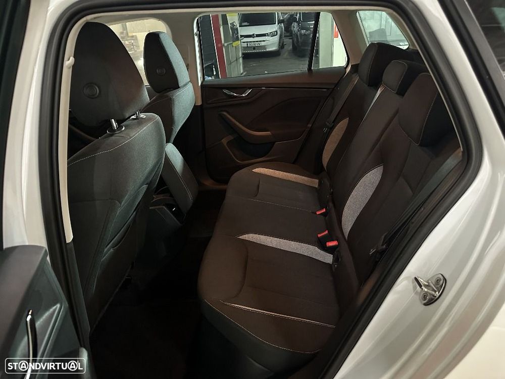 Skoda Kamiq 1.0 TSI DSG - 13