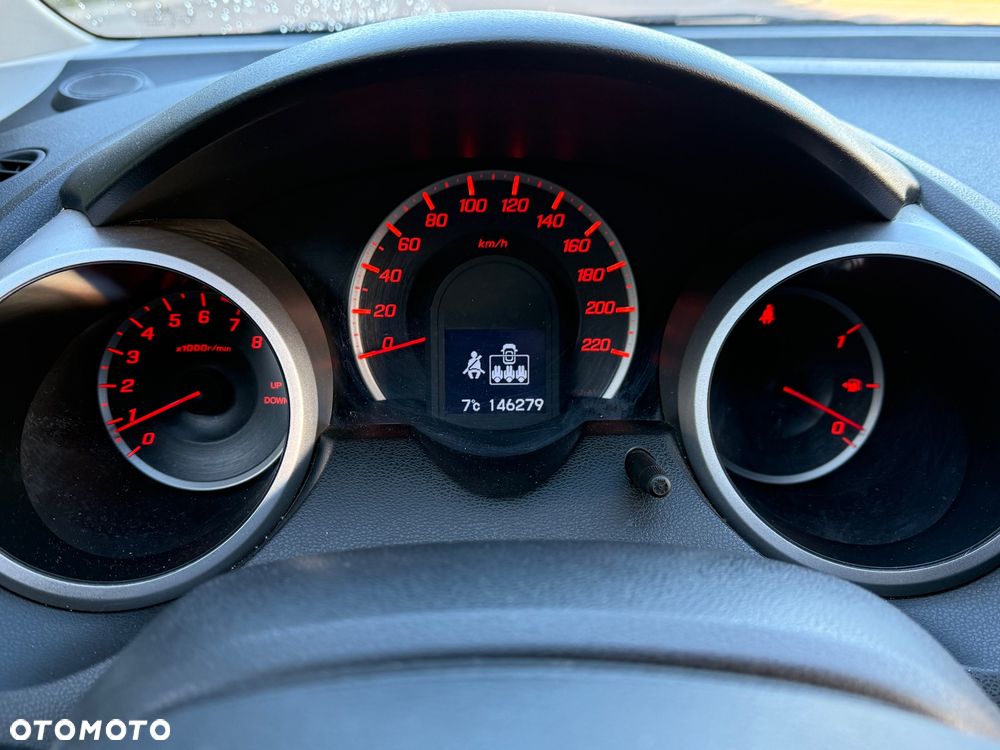 Honda Jazz 1.4 Executive - 11