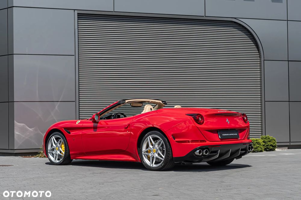 Ferrari California T - 6