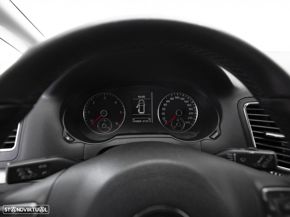 VW Sharan - 13