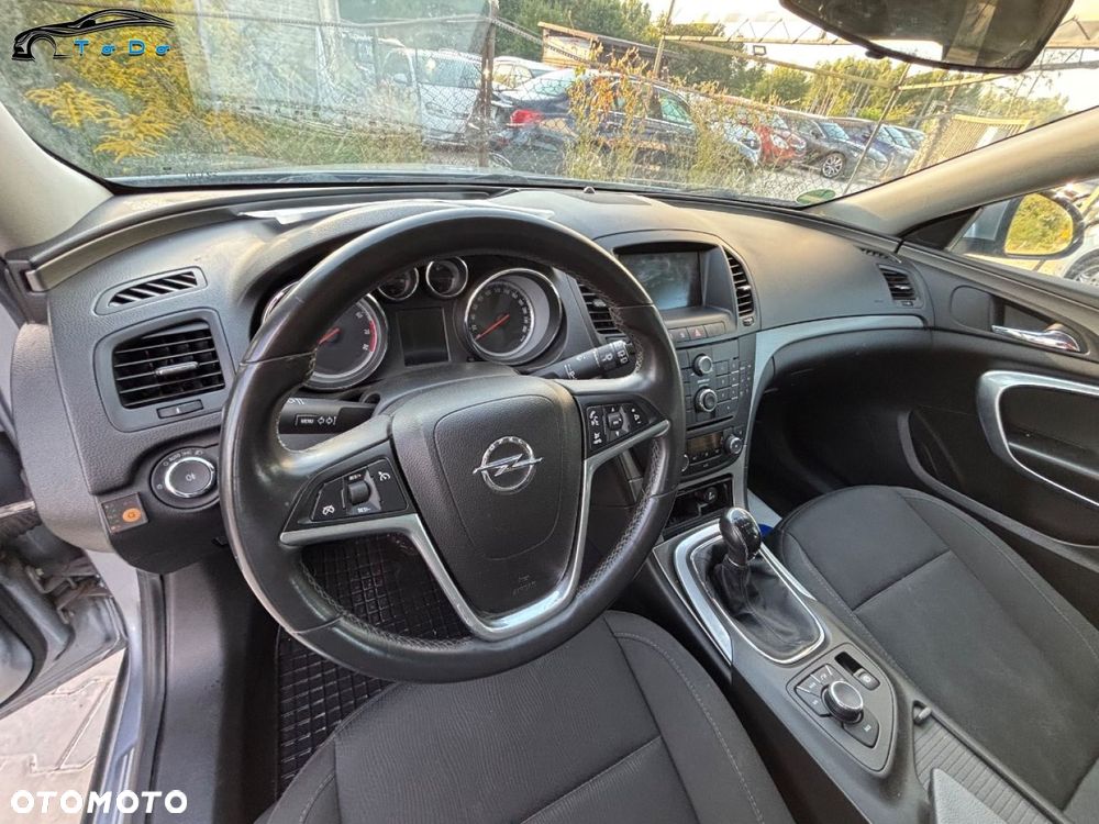 Opel Insignia 1.8 Cosmo - 27
