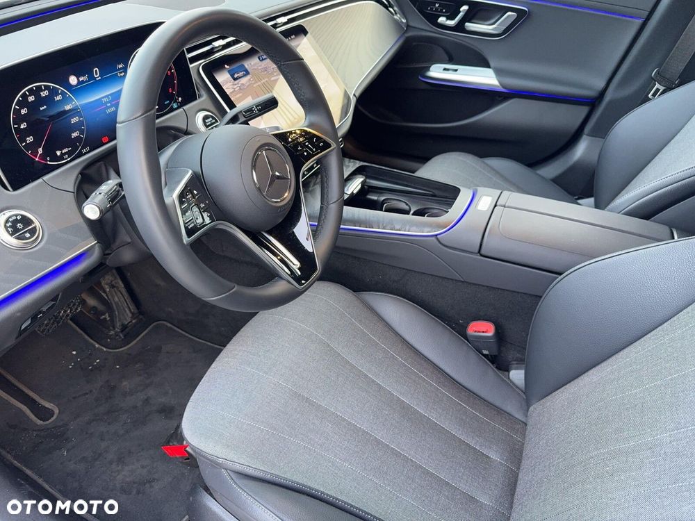 Mercedes-Benz Klasa E - 11