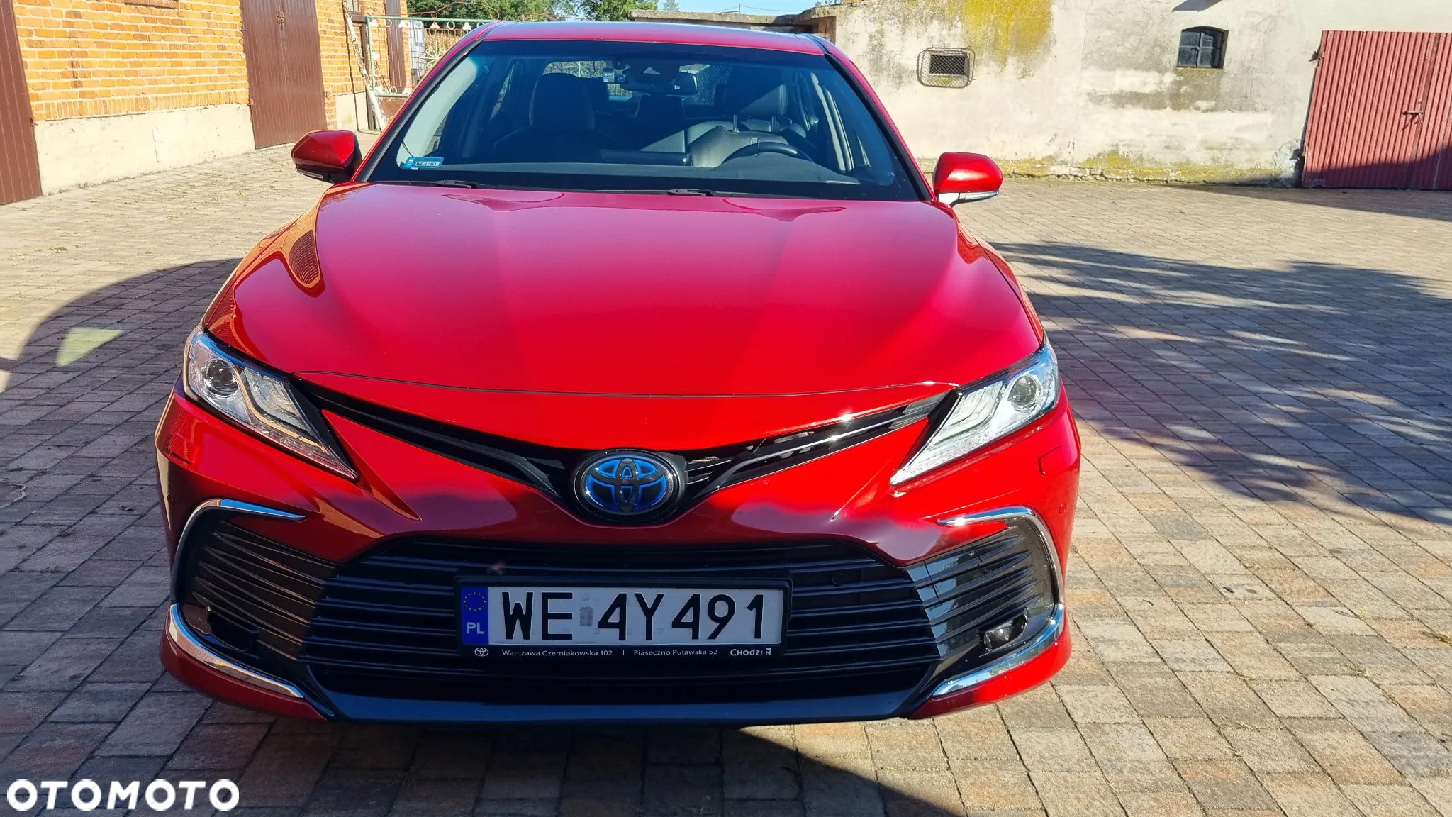 Toyota Camry 2.5 Hybrid Executive CVT - 2