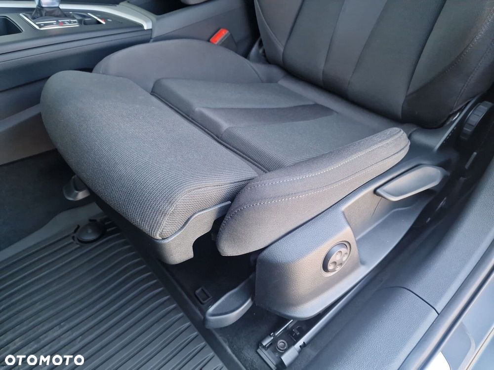 Audi A4 Limousine 35 TFSI mHEV Advanced S tronic - 15
