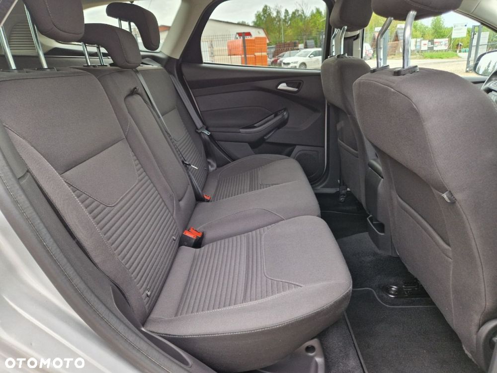 Ford Focus 1.0 EcoBoost Titanium - 21