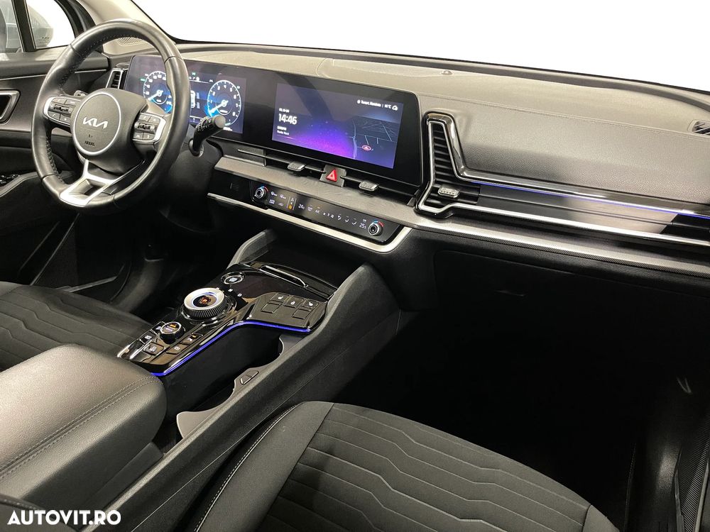 Kia Sportage 1.6 T-GDI PHEV 6AT 4x4 Business Line - 8