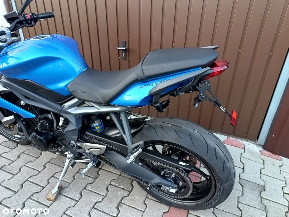Triumph Street Triple - 28