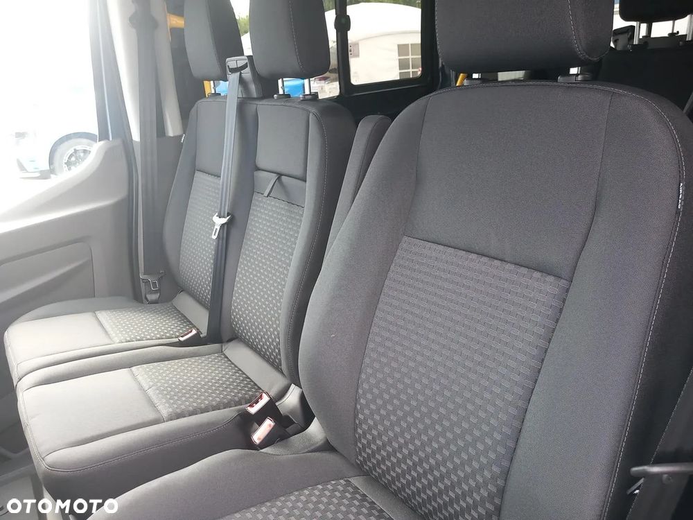 Ford Transit 350 L4 RWD DBL Trend HDT6 - 11