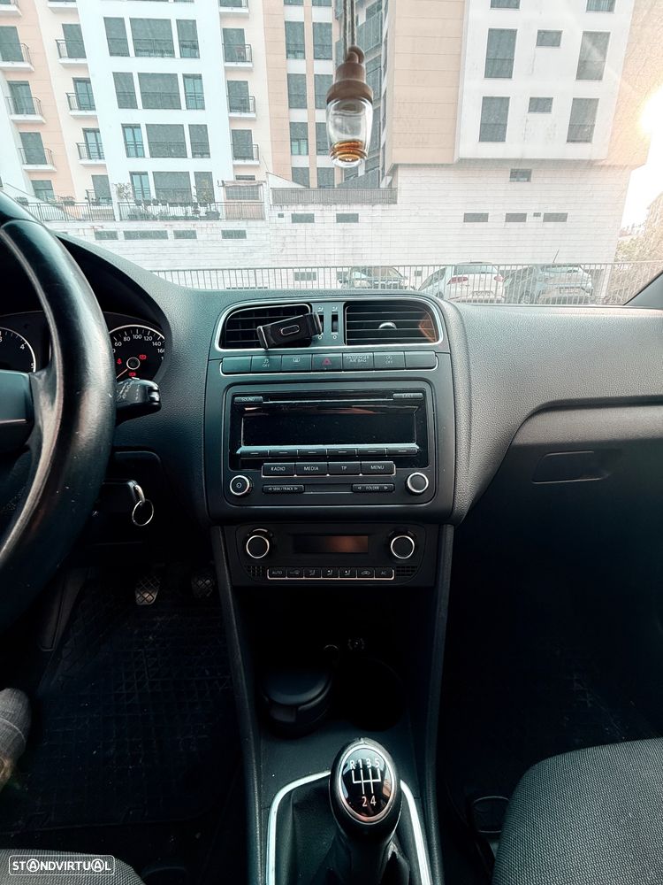 VW Polo 1.6 TDI Trendline BlueMotion - 16