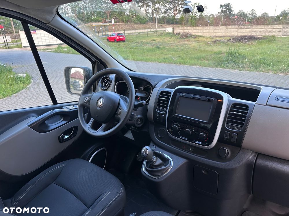 Renault Trafic - 11