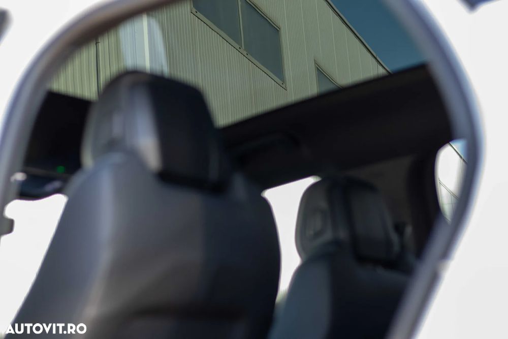 Ford Explorer AWD 79 kWh Extended Range Premium - 13