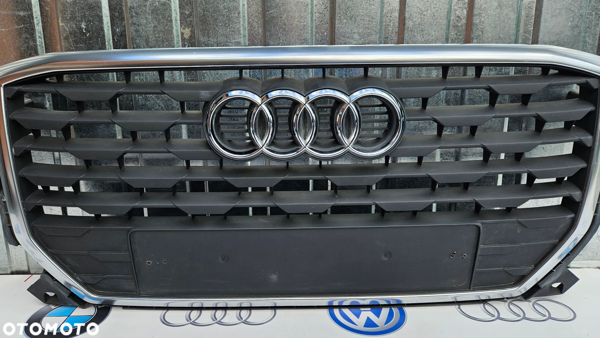 AUDI Q2 81A 2016-2019 Atrapa zderzaka przedniego Grill Kratka środkowa Atrapa chłodnicy 81A853651  ŁADNY - 6