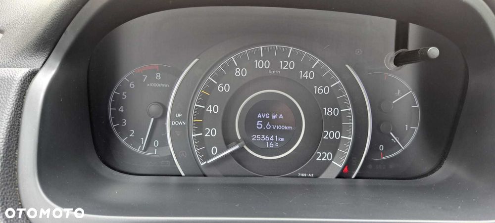 Honda CR-V - 5