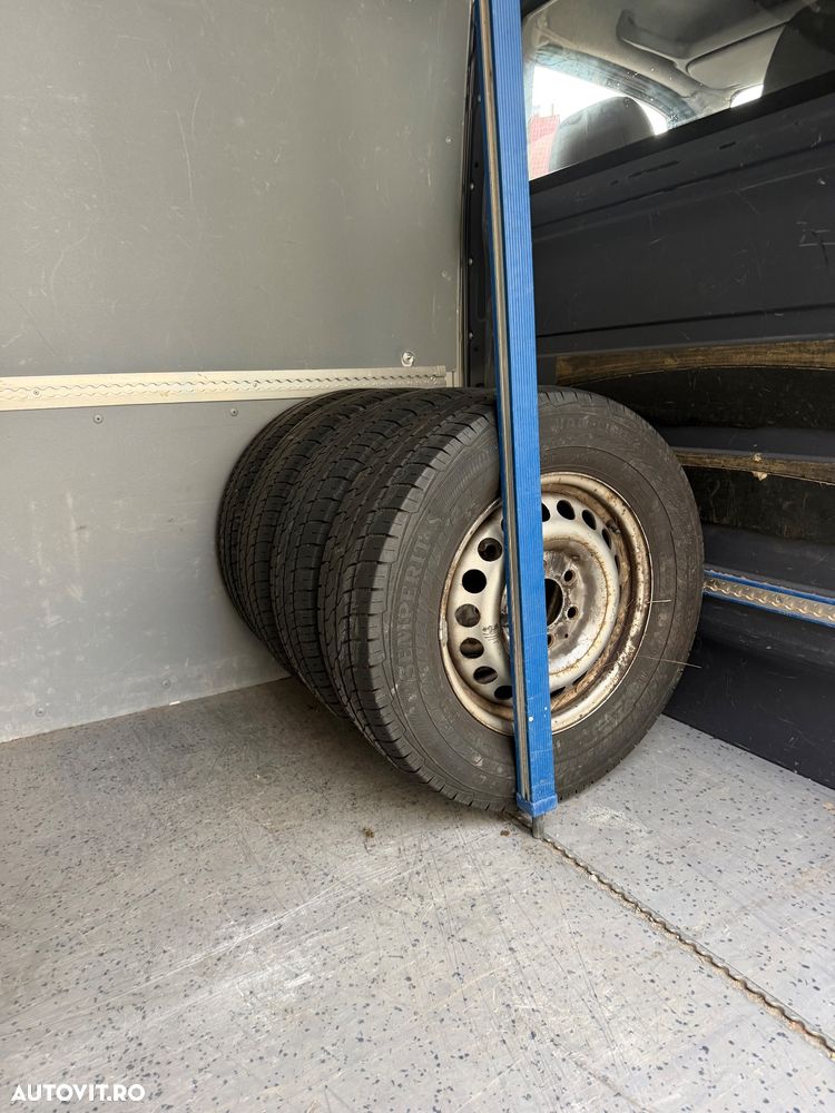Mercedes-Benz Sprinter - 9