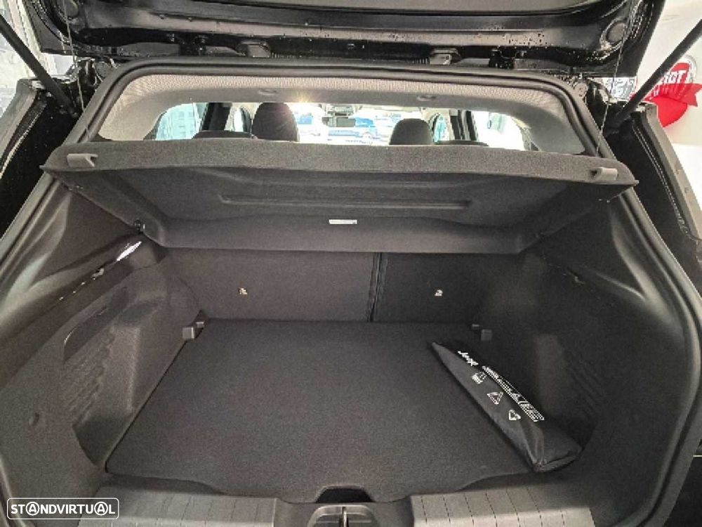 Jeep Avenger 1.2 GSE T3 Altitude - 19