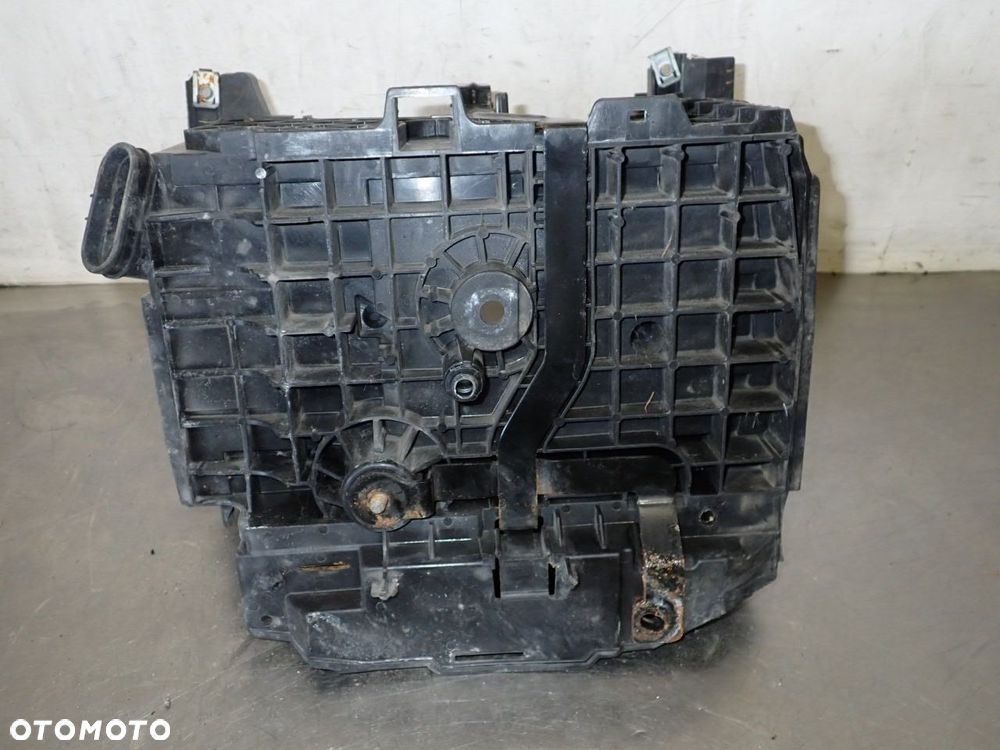 PODSTAWA AKUMULATORA RENAULT GRAND SCENIC III   T06009A180 - 4