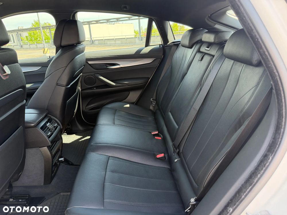 BMW X6 xDrive30d - 8