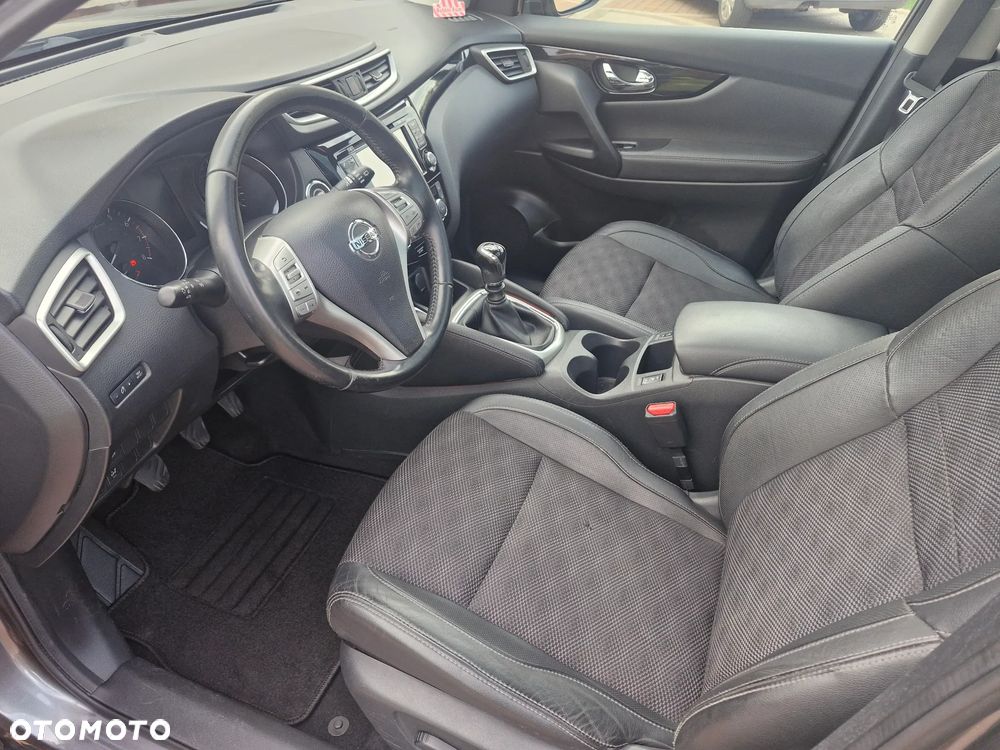 Nissan Qashqai 1.2 DIG-T Tekna - 24