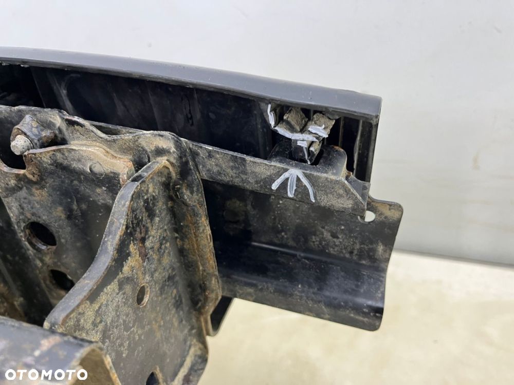 Zderzak tylny Isuzu D-Max DMax 3 Mazda BT-50 BT50 III 19r- nakładka zderzaka stopień PDC tylna belka - 16