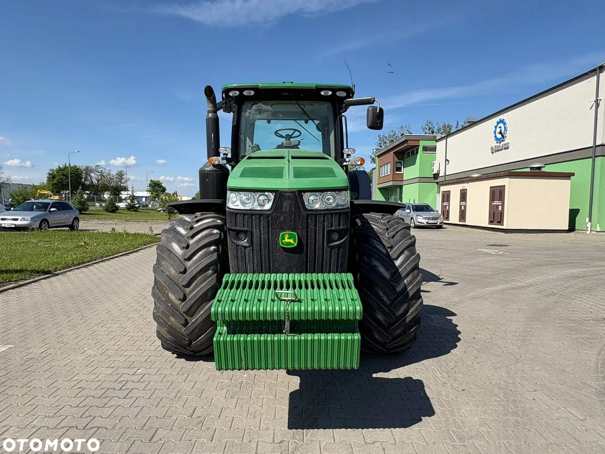 John Deere 8310R - 3