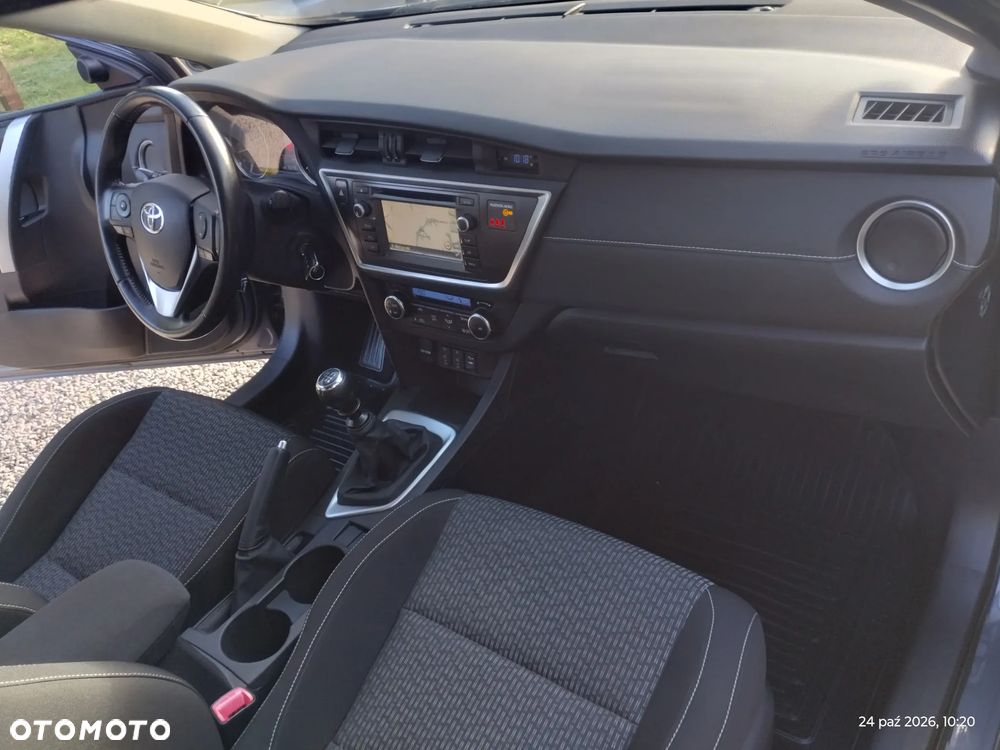 Toyota Auris 1.6 Valvematic Life - 30