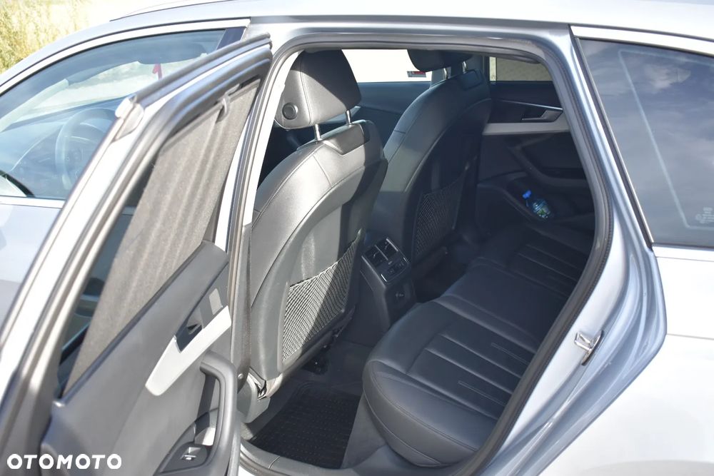 Audi A4 Avant 40 TFSI quattro S tronic S line - 8