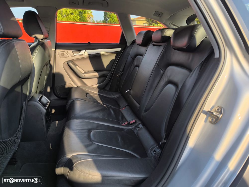 Audi A4 Allroad 2.0 TDI quattro Advance - 25