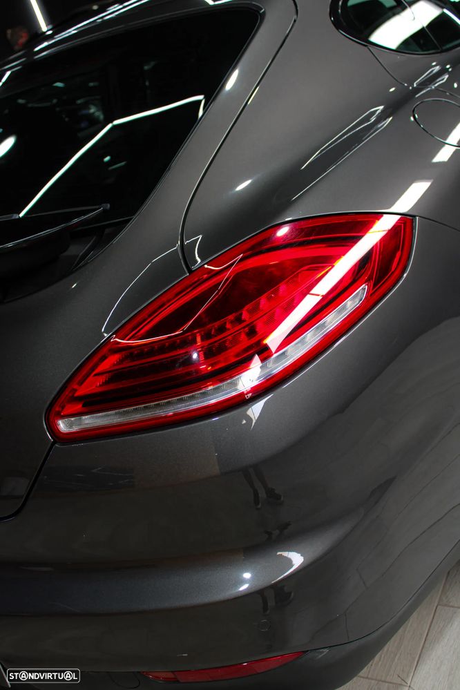 Porsche Panamera S Hybrid - 4
