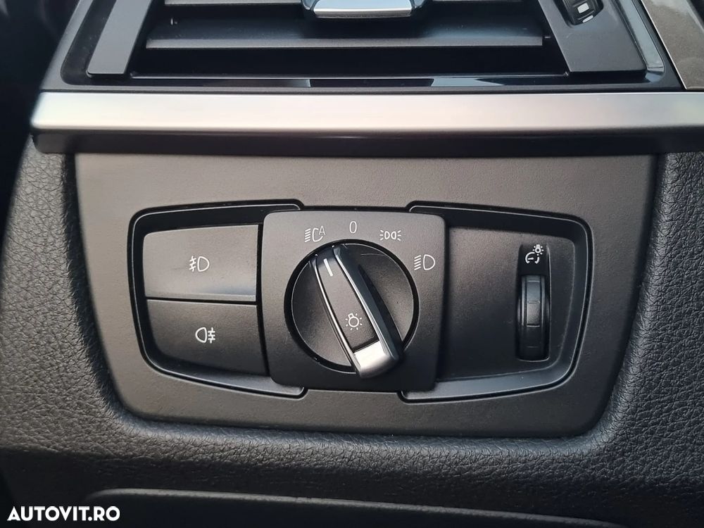 BMW Seria 3 320d Efficient Dynamics Edition Modern Line - 26