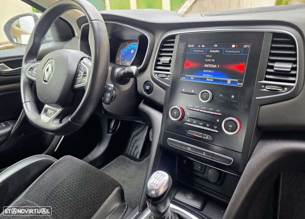 Renault Mégane Sport Tourer 1.5 dCi Intens - 43