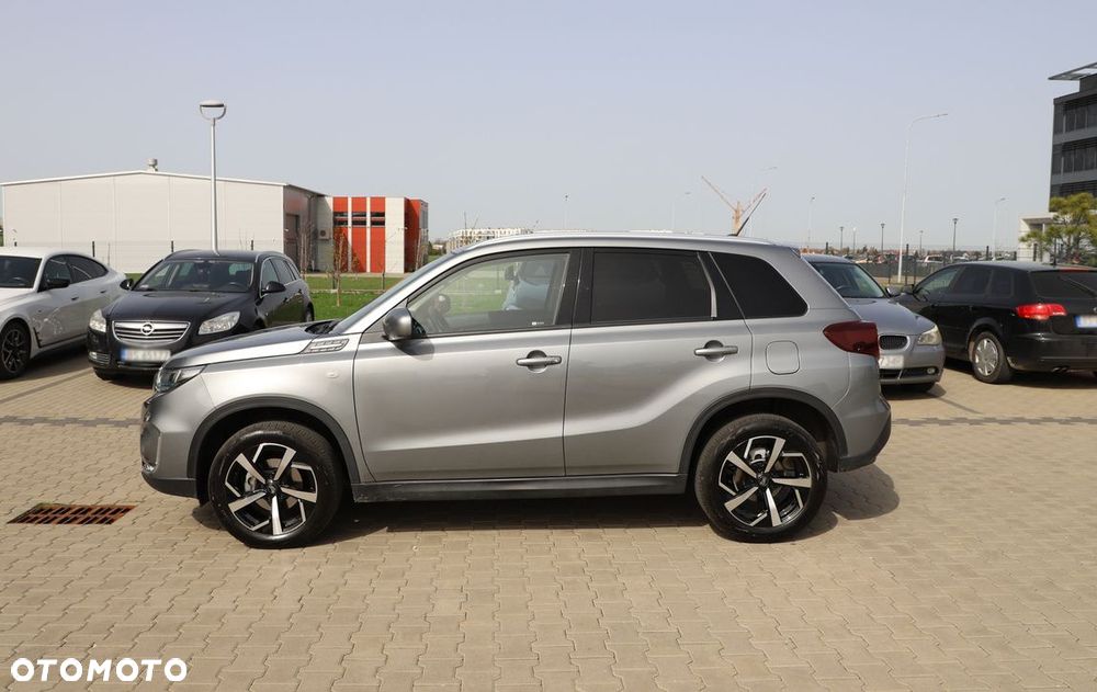 4x Felgi 17 m.in. do NISSAN Juke II F15 F16 Qashqai X-Trail DACIA Duster II Bigster - XE173 (FE174) - 5