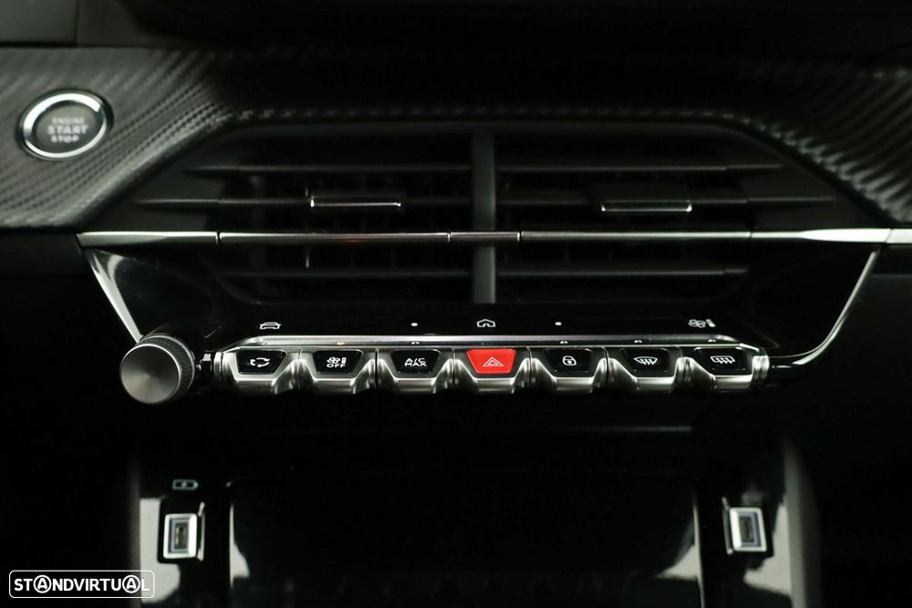 Peugeot e-2008 54 kWh Allure - 13