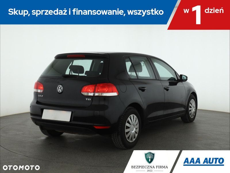 Volkswagen Golf - 7