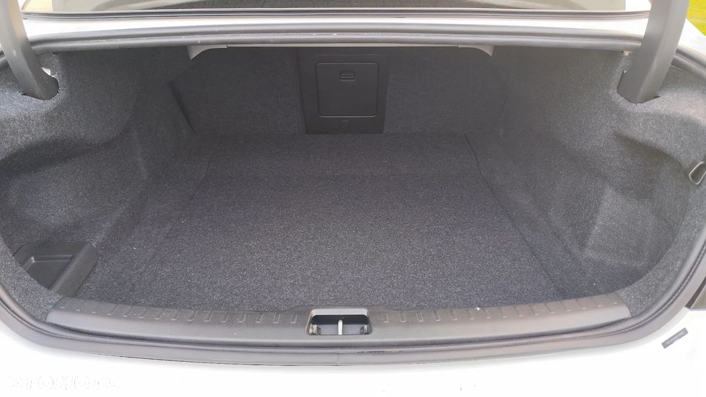 Volvo S60 2.5 T5 AWD - 22