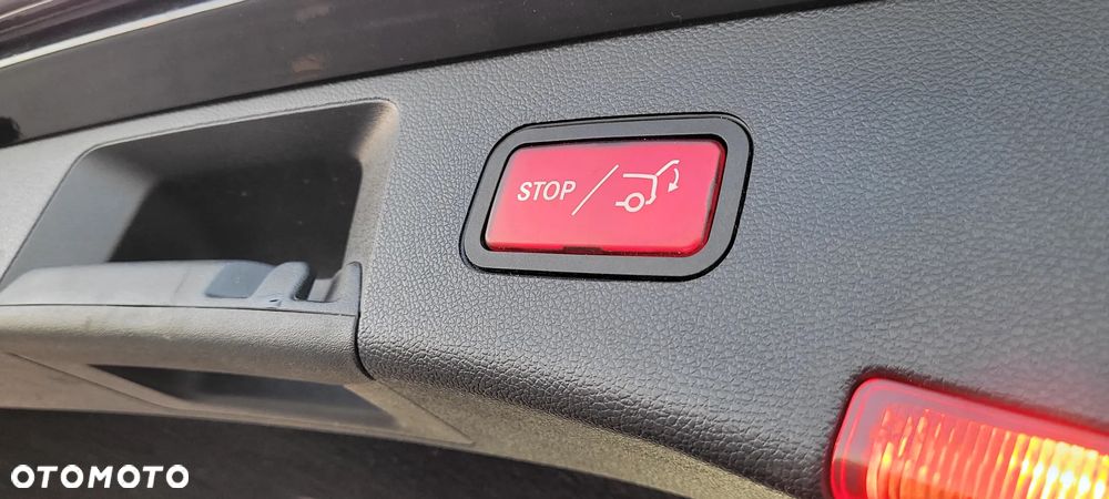 Mercedes-Benz Klasa E 200 CDI DPF BlueEFFICIENCY Automatik Avantgarde - 28