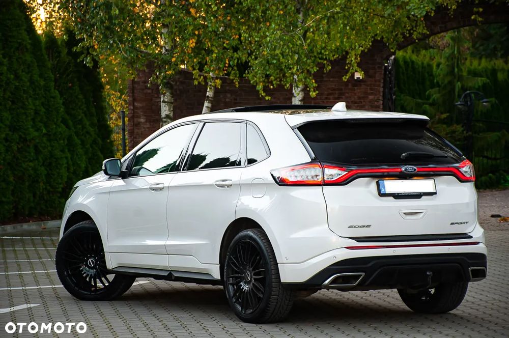 Ford Edge 2.0 TDCi Twin-Turbo 4WD ST-Line - 13