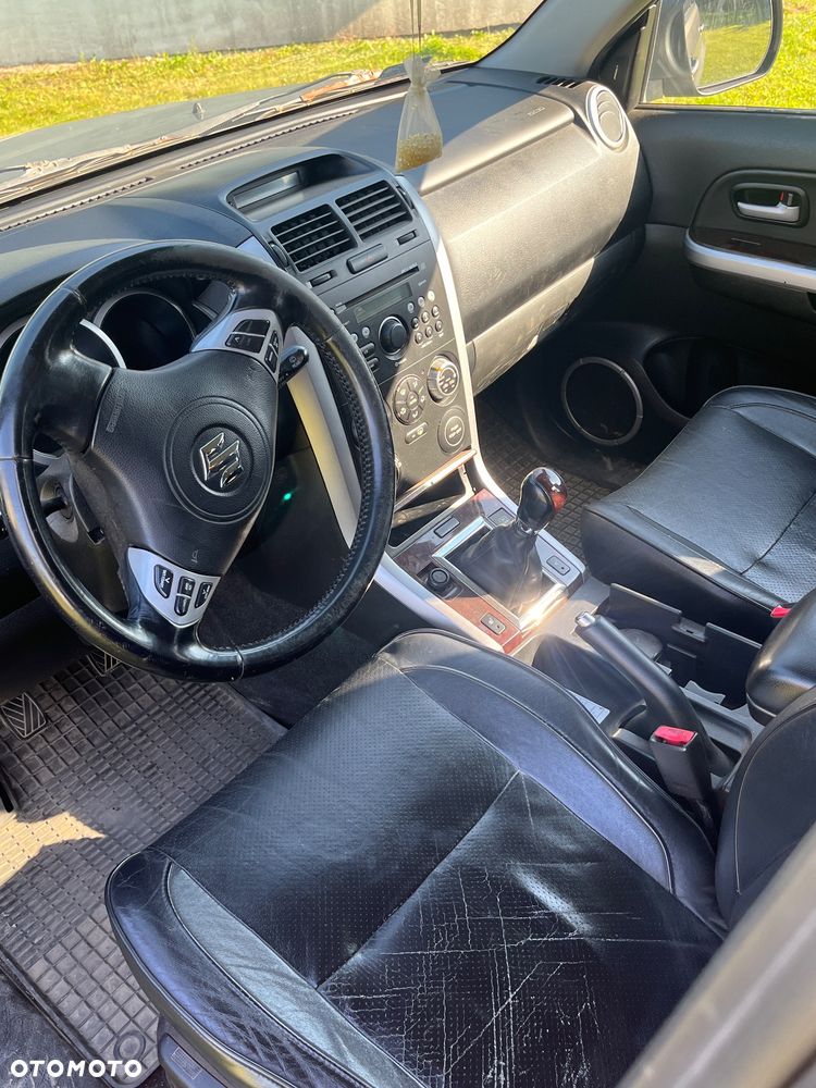 Suzuki Grand Vitara 1.9 DDiS Comfort EU5 - 8