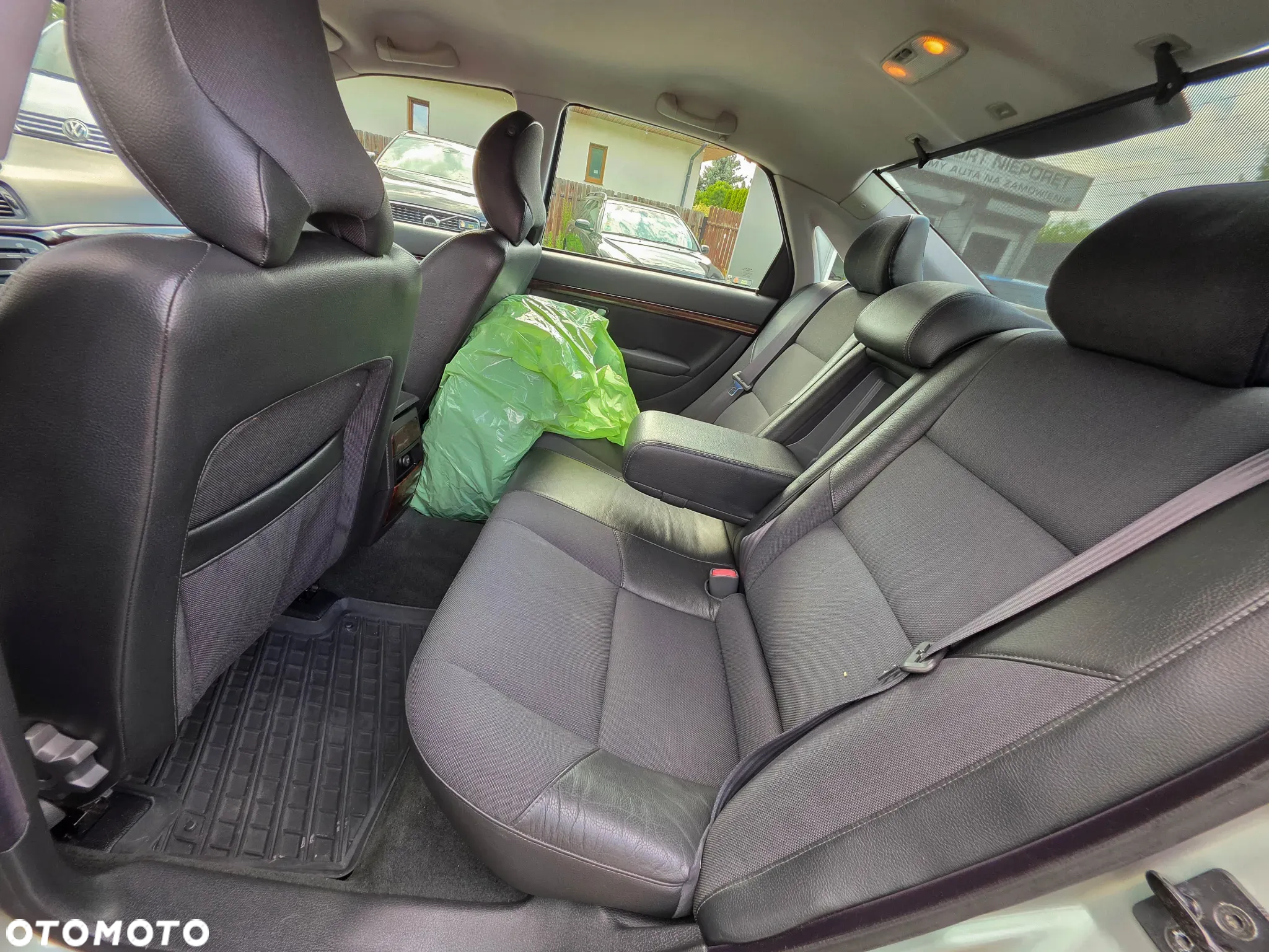 Volvo S80 2.4 Kinetic - 9