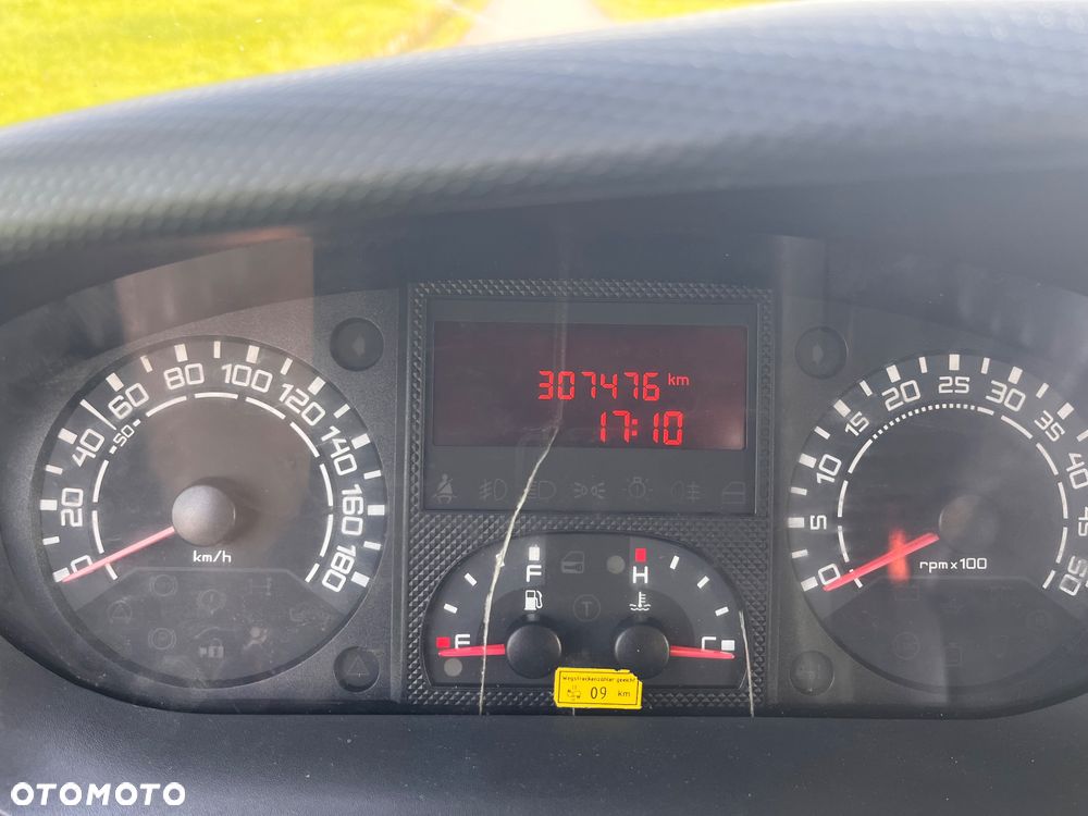 Iveco 35C15 - 18