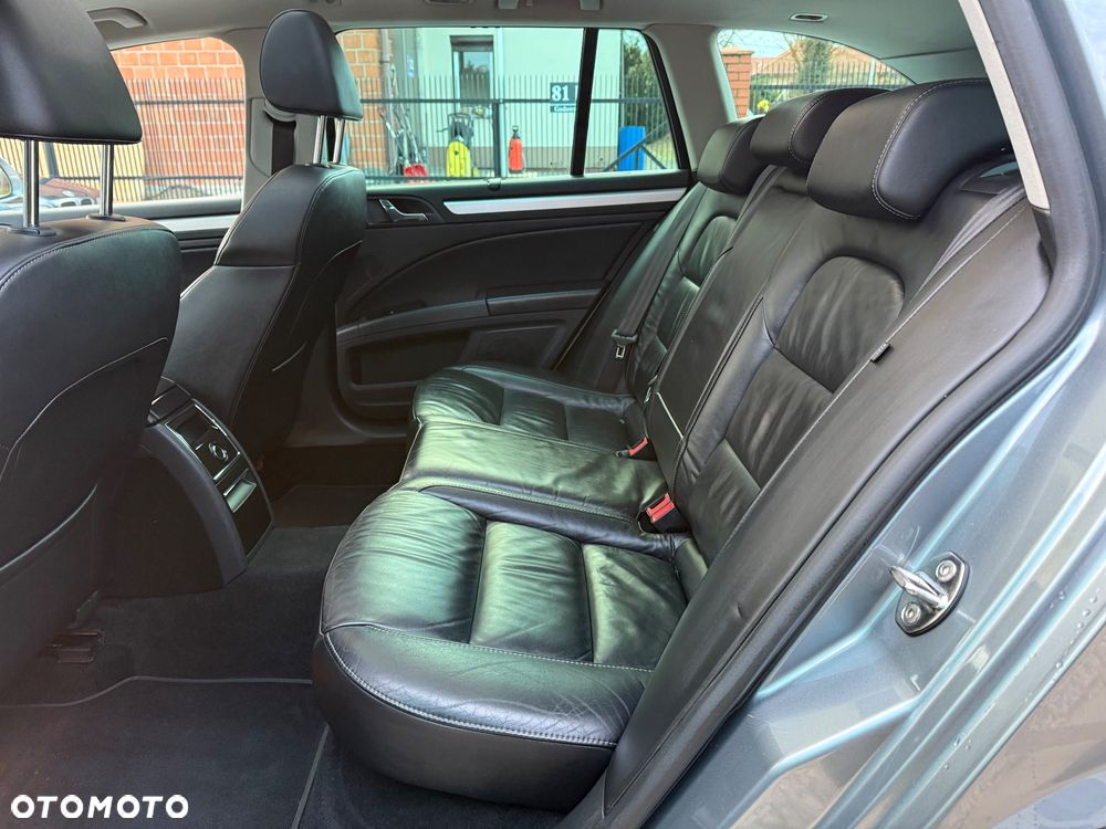 Skoda Superb 3.6 V6 4x4 DSG Ambition - 27